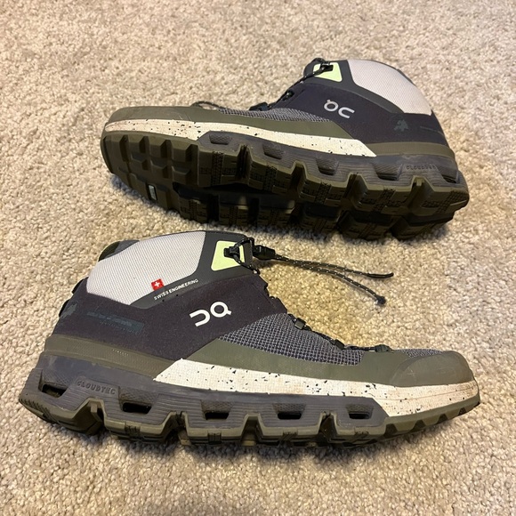 On Cloudtrax All Terrain Men's Size 8 Hiking Shoes Ink/Frost - Picture 2 of 9